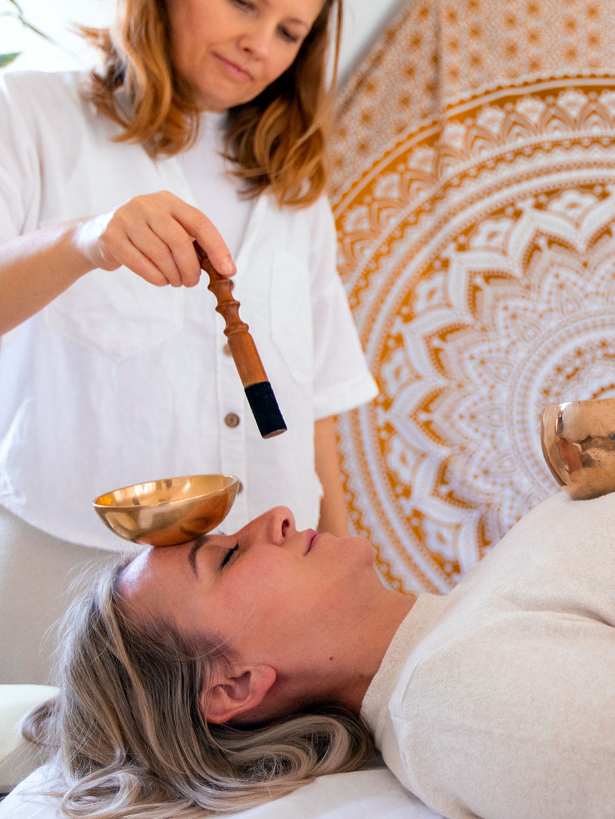Klangtherapie mit Klangschalen in Augsburg Klangtherapie mit Klangschalen in Augsburg